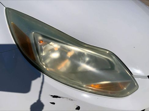 Used 2012 Ford Focus SE image 27