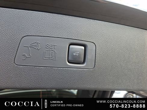 Certified 2024 Lincoln Corsair AWD image 29