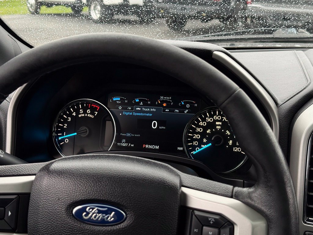 Used 2018 Ford F150 Lariat w/ Equipment Group 502A Luxury AWD/4WD image 9