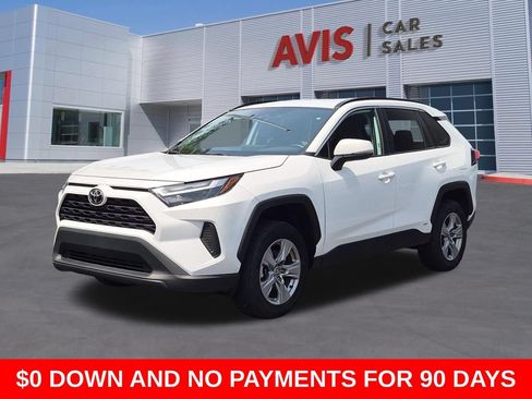 Used 2025 Toyota RAV4 XLE AWD/4WD image 1