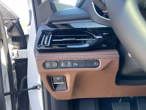 New 2026 Acura MDX SH-AWD w/ Advance Package image 24