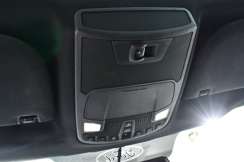 Used 2016 Ford F150 XLT w/ Equipment Group 302A Luxury AWD/4WD image 35