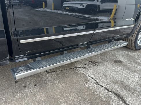 Used 2017 GMC Sierra 1500 Denali image 37