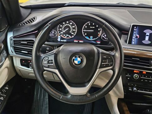 Used 2017 BMW X5 xDrive40e image 19
