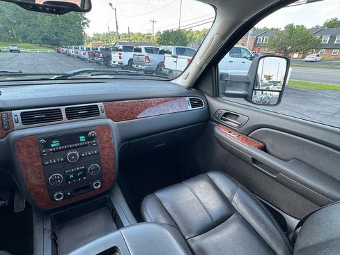 Used 2007 Chevrolet Silverado 3500 LTZ AWD/4WD image 22
