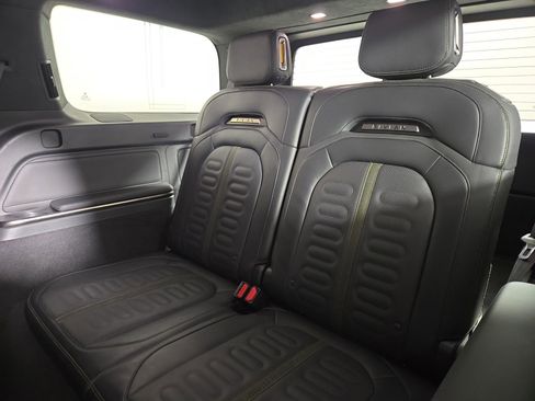 Used 2024 Rivian R1S Adventure AWD/4WD image 22