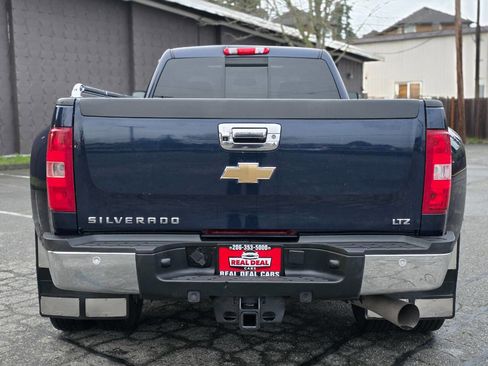 Used 2011 Chevrolet Silverado 3500 LTZ image 10