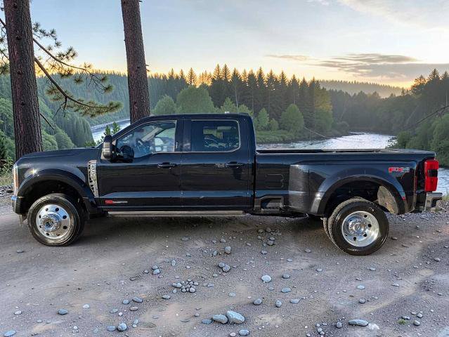 Certified 2024 Ford F450 Lariat w/ Lariat Ultimate Package AWD/4WD image 3