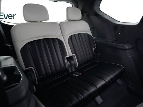 Used 2024 Kia EV9 GT-Line image 26