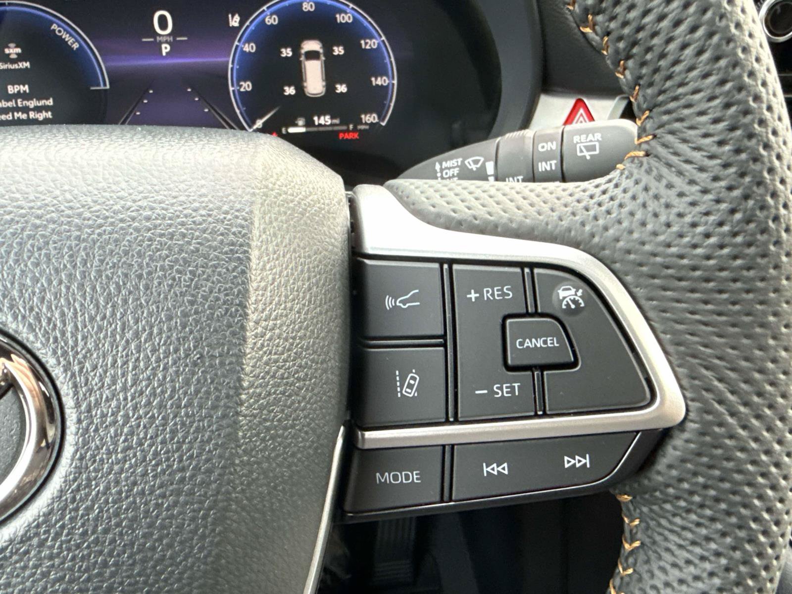 New 2026 Toyota Sienna XLE Woodland Edition AWD/4WD image 24