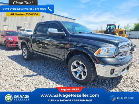 Used 2017 RAM 1500 Laramie w/ Convenience Group AWD/4WD image 5