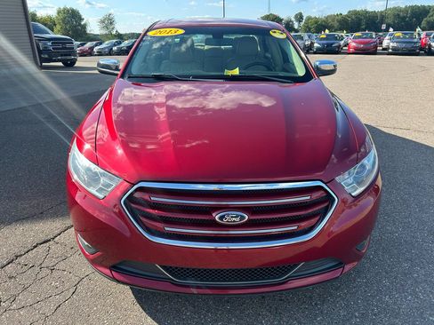 Used 2013 Ford Taurus Limited FWD image 2