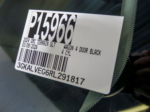 Certified 2024 GMC Terrain SLT image 34