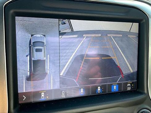 Used 2022 Chevrolet Silverado 1500 LTZ w/ LTZ Premium Package image 14