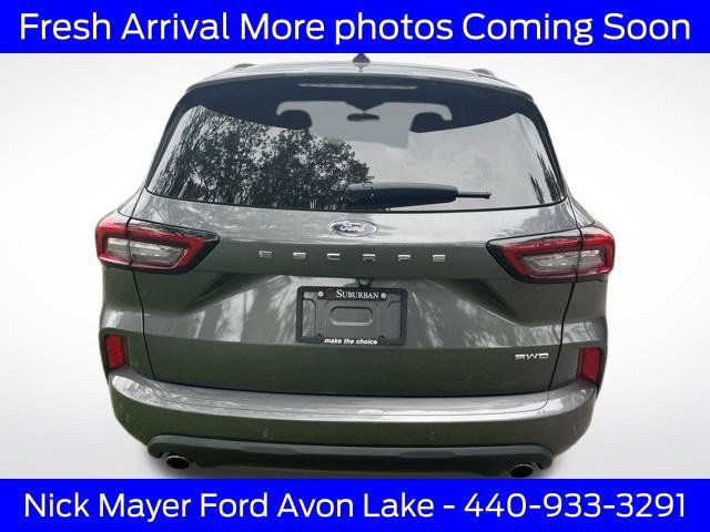 Used 2023 Ford Escape ST-Line w/ Tech Pack #1 AWD/4WD image 5