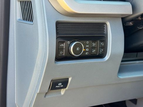 New 2026 Ford F250 XLT w/ XLT Premium Package image 35