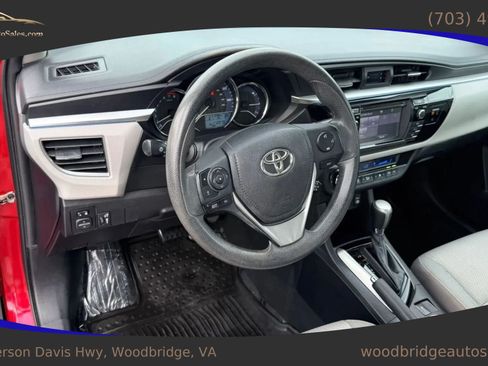 Used 2014 Toyota Corolla LE FWD image 11