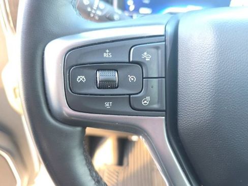 Used 2024 Chevrolet Silverado 1500 LT image 13
