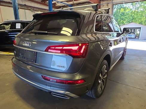 Used 2023 Audi Q5 2.0T Premium Plus w/ Premium Plus Package AWD/4WD image 3