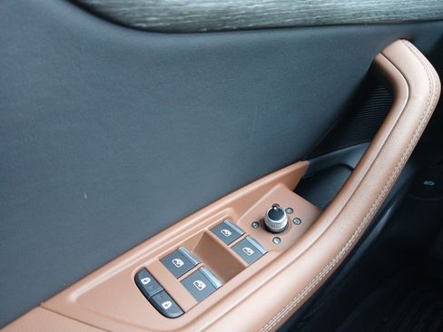 Used 2023 Audi A4 2.0T Prestige image 18