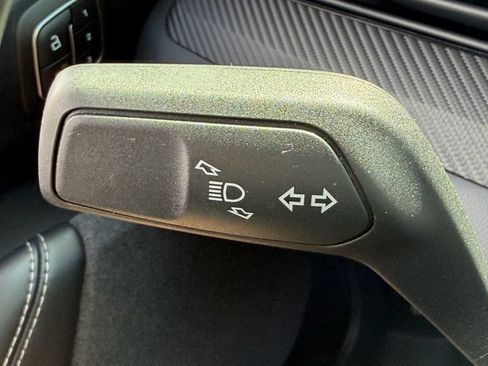 Used 2021 Ford Mustang Mach-E Premium AWD/4WD image 31