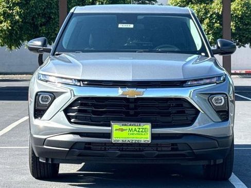 New 2026 Chevrolet TrailBlazer LS w/ LS Convenience Package AWD/4WD image 3