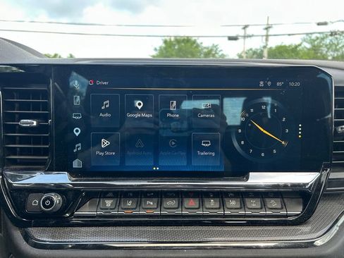 Used 2025 Chevrolet Silverado 2500 ZR2 AWD/4WD image 21