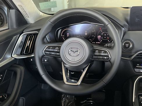 New 2025 MAZDA CX-90 Plug-In Hybrid w/ Preferred AWD/4WD image 14