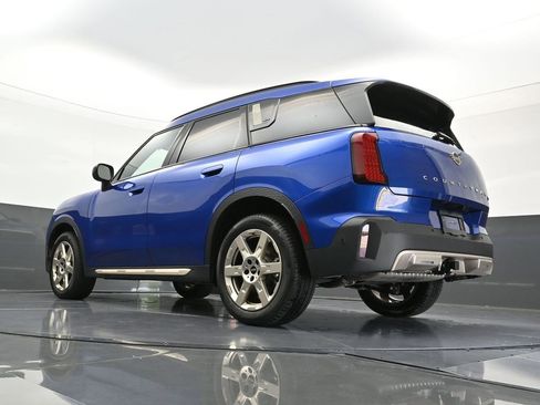 Used 2025 MINI Cooper Countryman S w/ Comfort Package Max image 25
