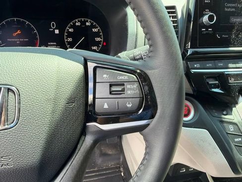 Used 2026 Honda Odyssey EX-L image 23
