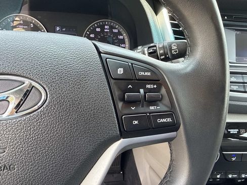 Used 2017 Hyundai Tucson Sport w/ Cargo Package AWD/4WD image 36