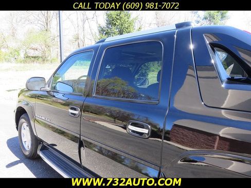 Used 2002 Cadillac Escalade EXT AWD/4WD image 24