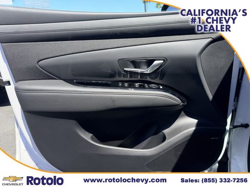 Used 2025 Hyundai Tucson Limited AWD/4WD image 19