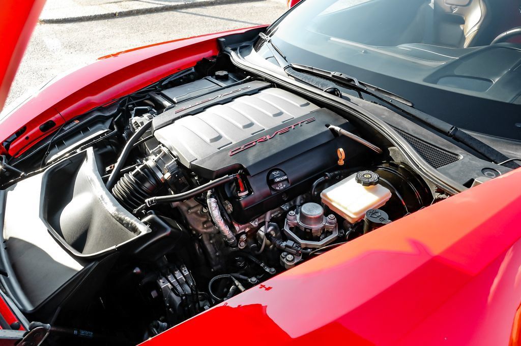 Used 2015 Chevrolet Corvette Stingray Convertible w/ 2LT Preferred Equipment Group RWD image 37