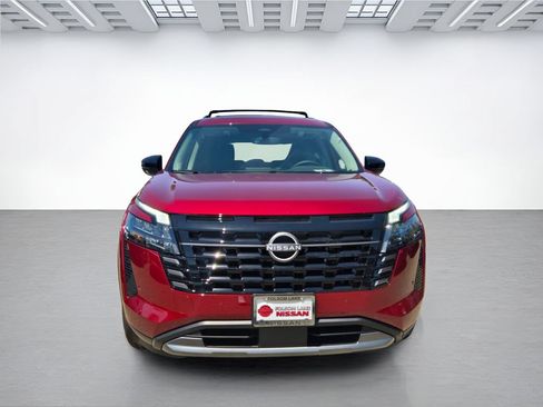 New 2026 Nissan Pathfinder SL w/ SL Premium Package AWD/4WD image 2