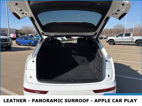 Used 2025 Audi Q5 2.0T Premium image 19