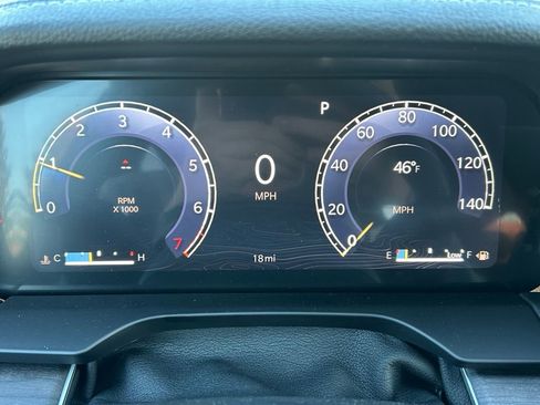 New 2025 Jeep Grand Cherokee L Limited w/ Black Appearance Package image 9