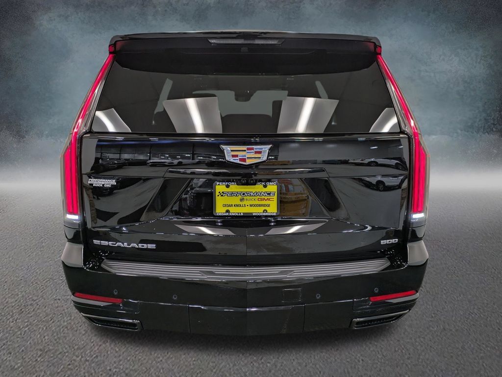 Used 2026 Cadillac Escalade Platinum Sport w/ LPO, Floor Liner Package AWD/4WD image 5
