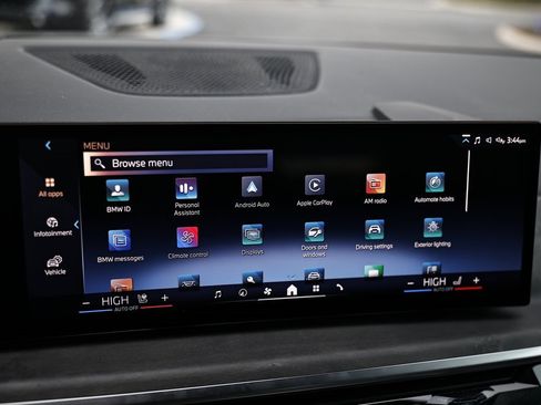 Used 2025 BMW X5 sDrive40i w/ Climate Comfort Package image 37