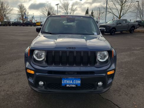 Certified 2023 Jeep Renegade Altitude w/ Sun/Sound Group image 14