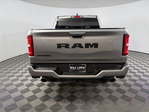 Used 2025 RAM 1500 Big Horn AWD/4WD image 8