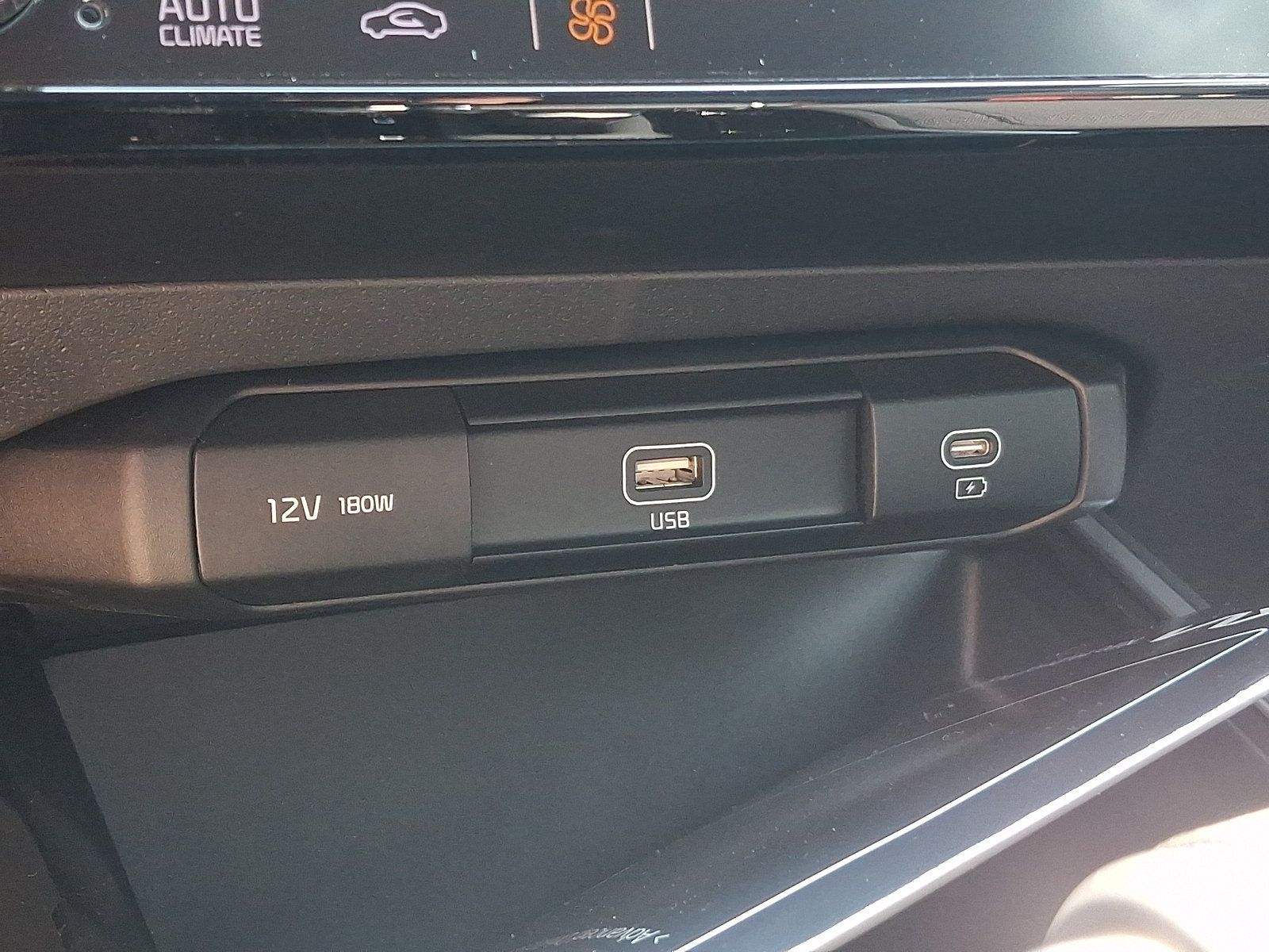 New 2026 Kia Niro LX FWD image 19