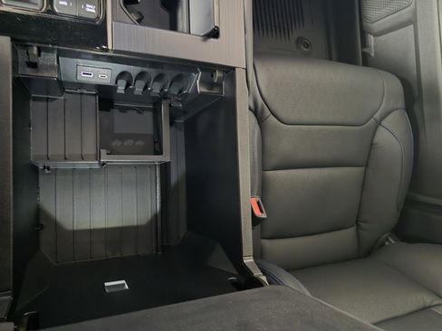 New 2026 Toyota Tundra Platinum image 40