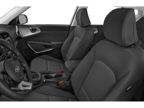 Used 2021 Kia Soul LX image 8
