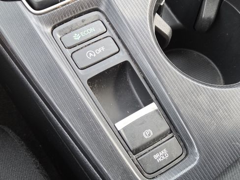 Used 2023 Honda Civic LX image 7