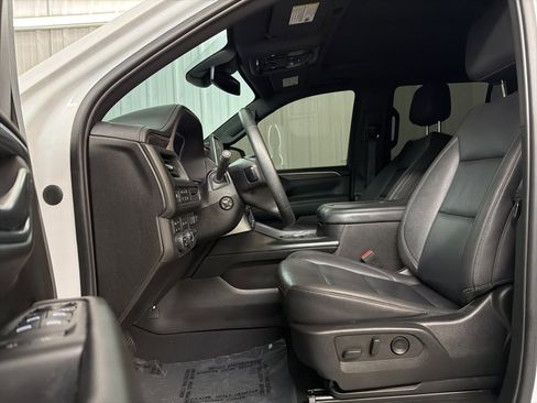 Used 2023 Chevrolet Tahoe Z71 w/ Off-Road Capability Package image 12