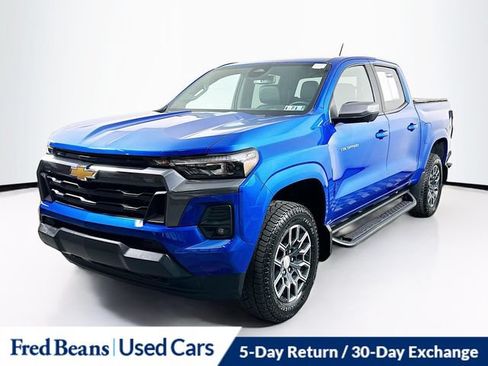 Used 2023 Chevrolet Colorado LT w/ LT Convenience Package III AWD/4WD image 4