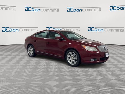 Used 2011 Buick LaCrosse CXL image 2