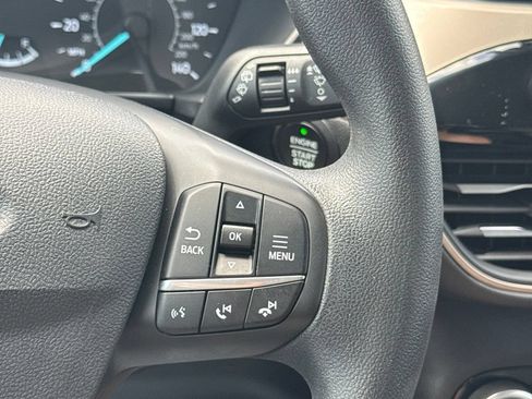 Used 2022 Ford Escape SE FWD image 22