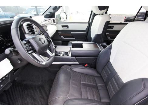 Used 2025 Toyota Sequoia Capstone w/ Tow Technology Package AWD/4WD image 6